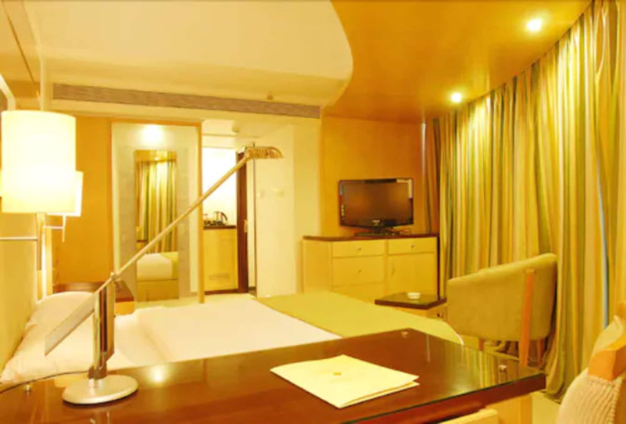 Hotel Peninsula Grand Bombay Exterior foto