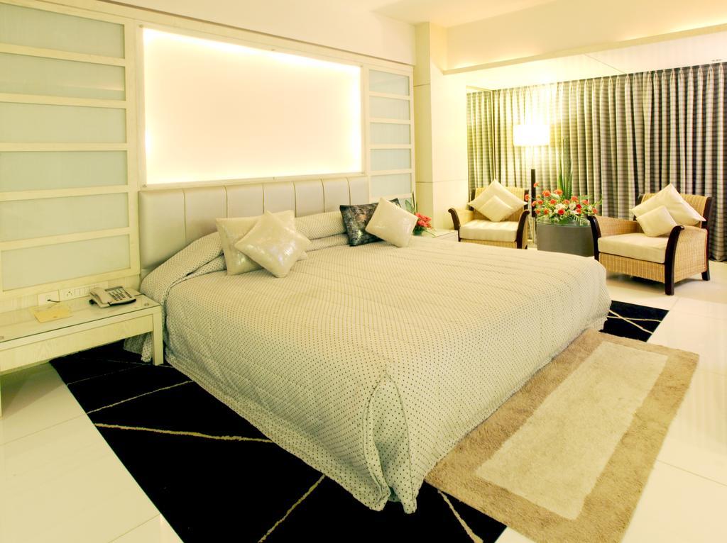 Hotel Peninsula Grand Bombay Habitación foto