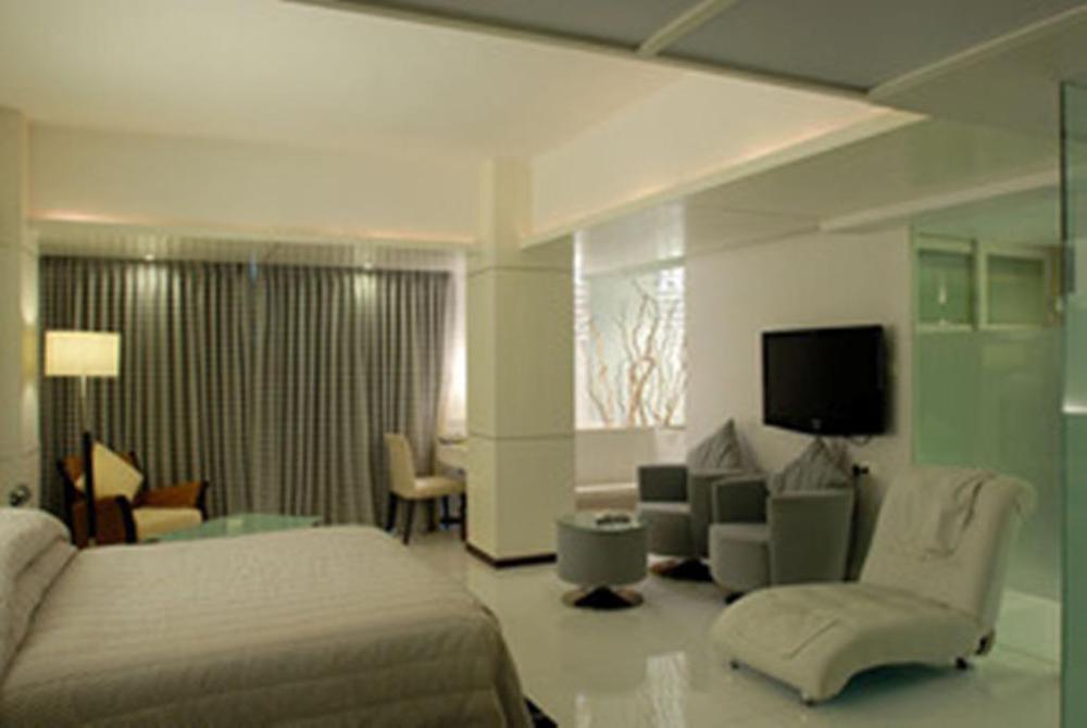 Hotel Peninsula Grand Bombay Habitación foto
